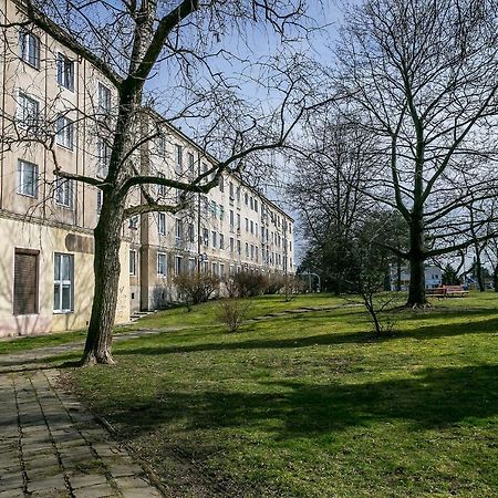 Apartament Stalowa Apartment Сталова Вола Екстериор снимка