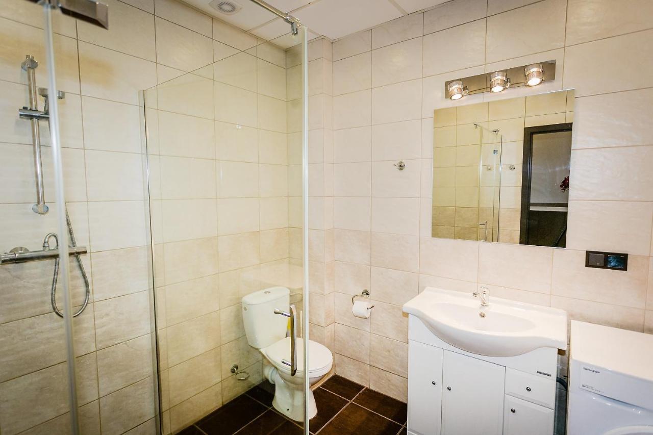Apartament Stalowa Apartment Сталова Вола Екстериор снимка
